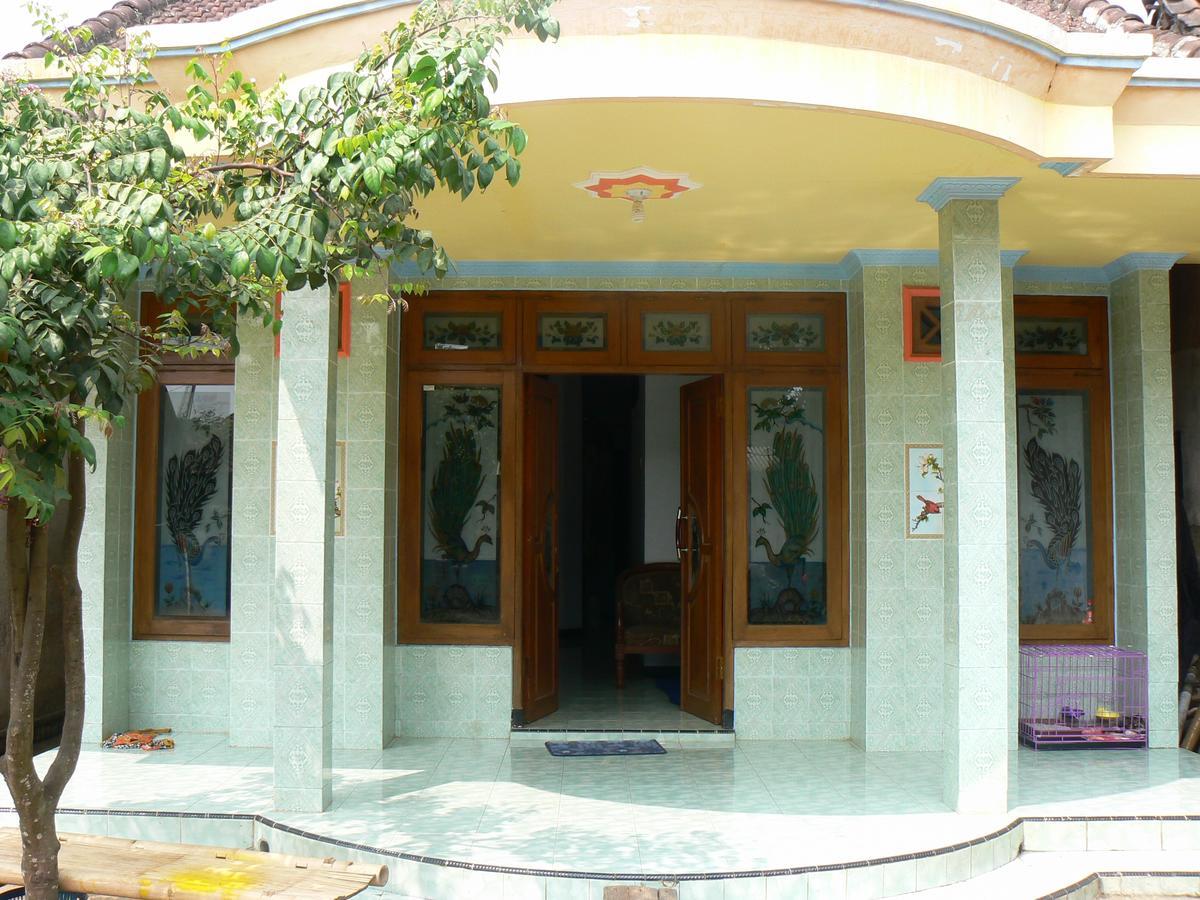 Ijen Adventure Inn Banyuwangi  Exterior foto